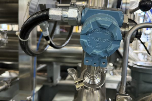 Process Control in Pharmaceutical Industry Hygienic Pressure Transmitter